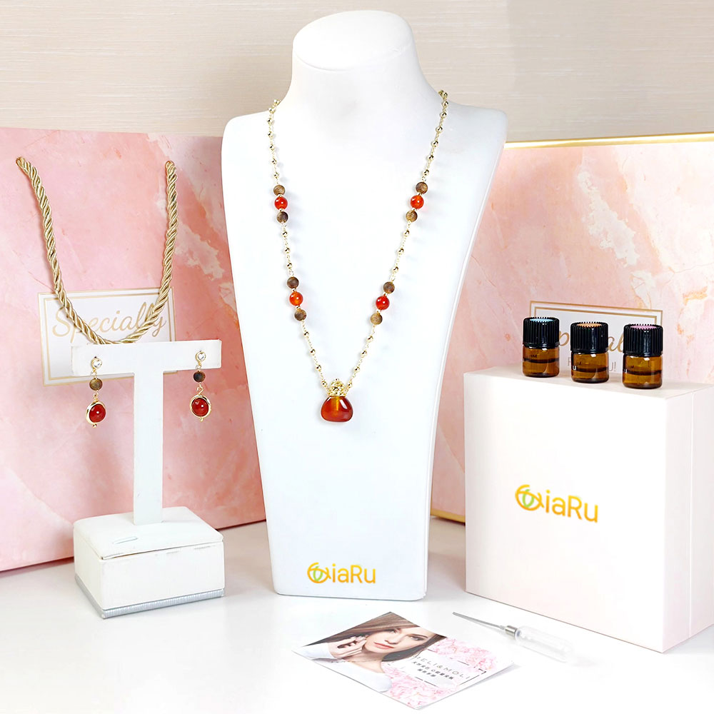 红玛瑙镂空项链套装<经典版>